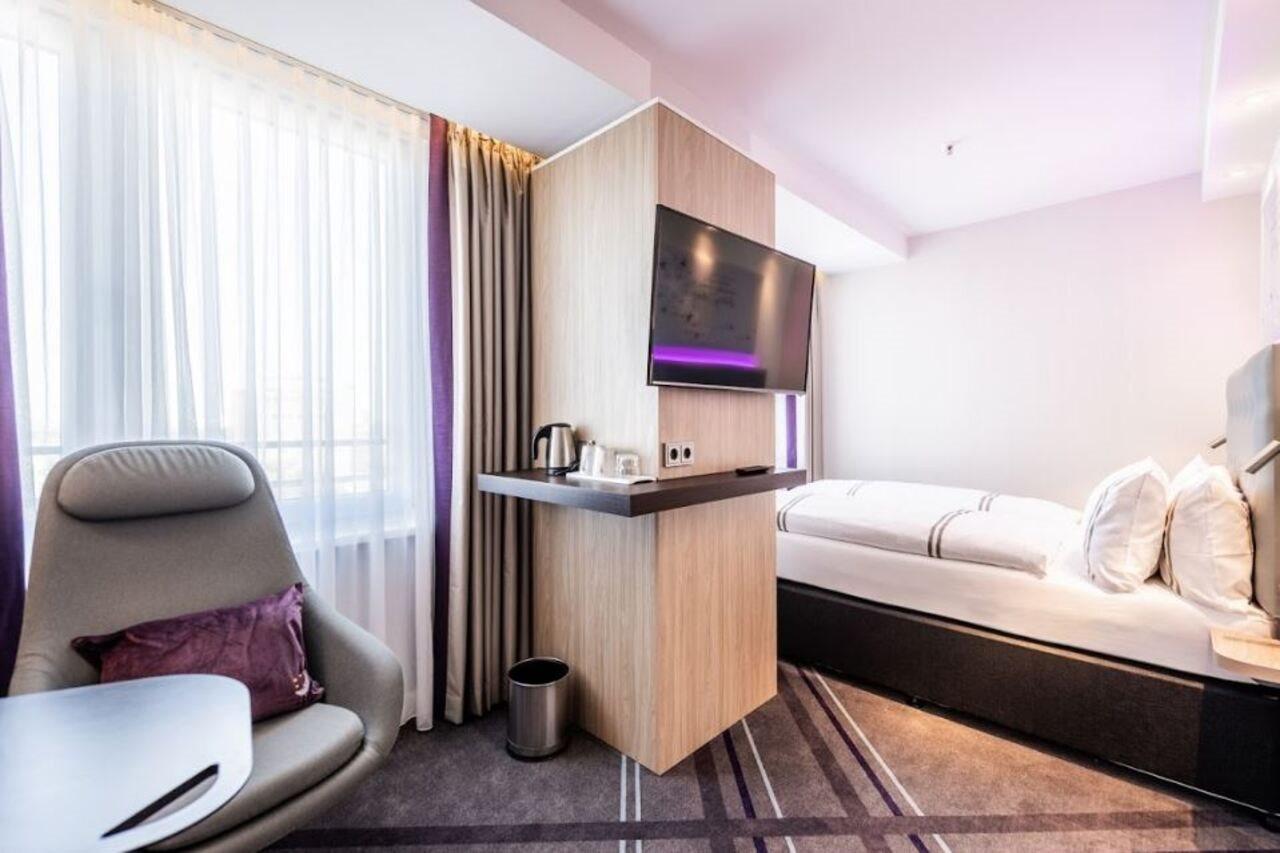 Holiday Inn Express - Cologne - City Centre Екстер'єр фото
