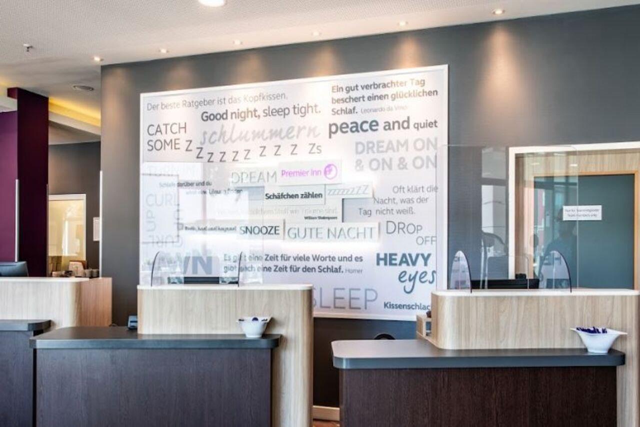 Holiday Inn Express - Cologne - City Centre Екстер'єр фото
