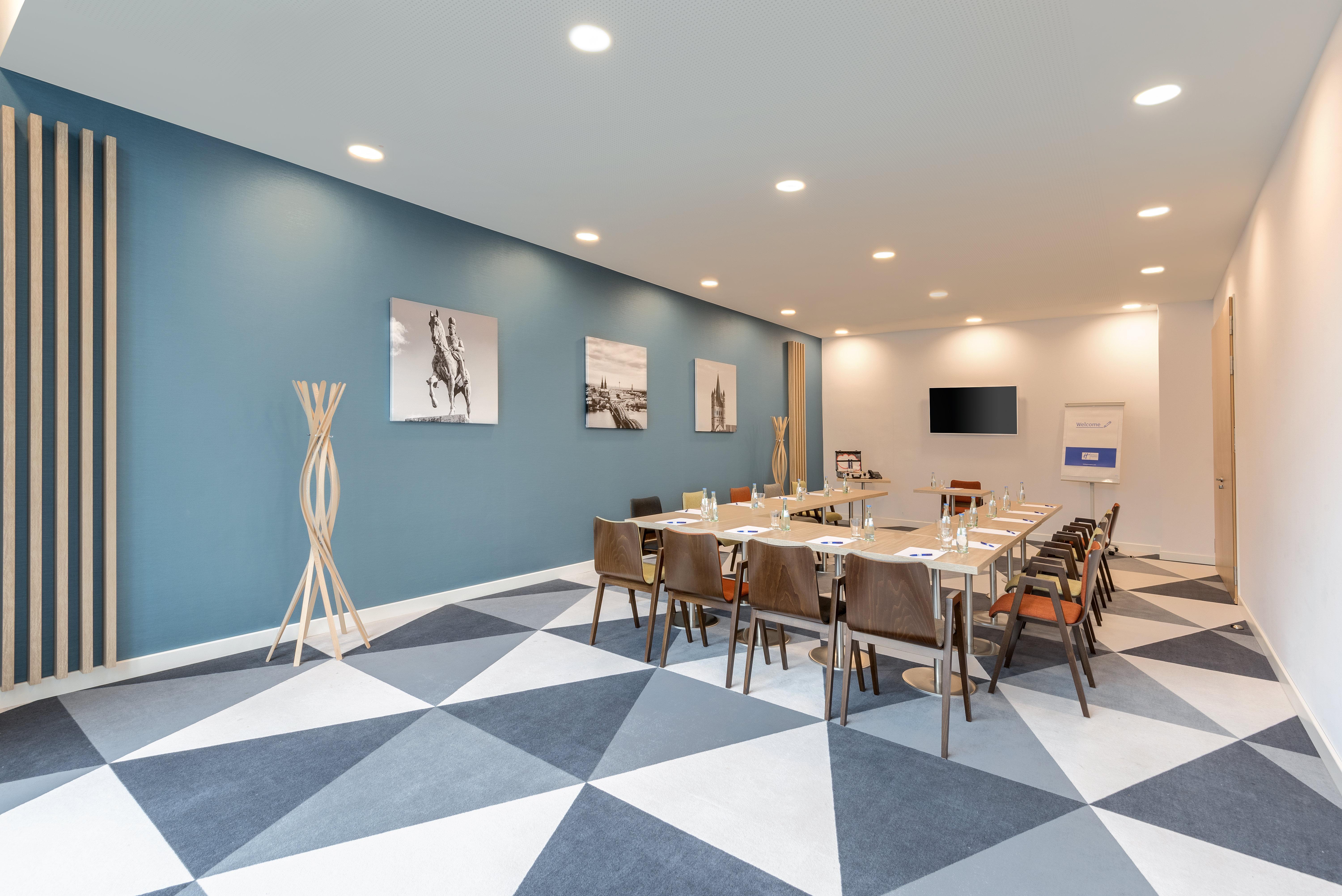 Holiday Inn Express - Cologne - City Centre Екстер'єр фото