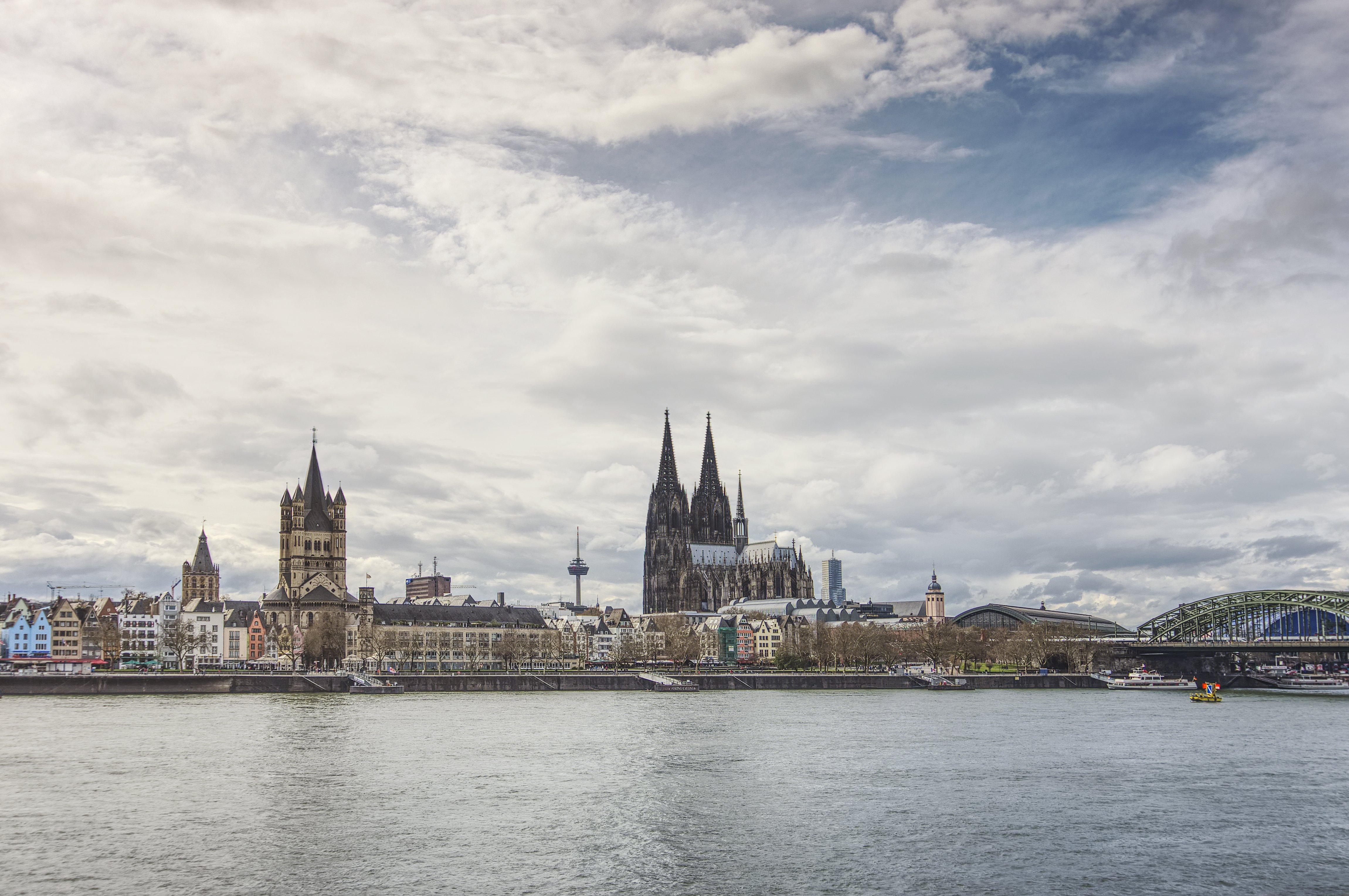 Holiday Inn Express - Cologne - City Centre Екстер'єр фото