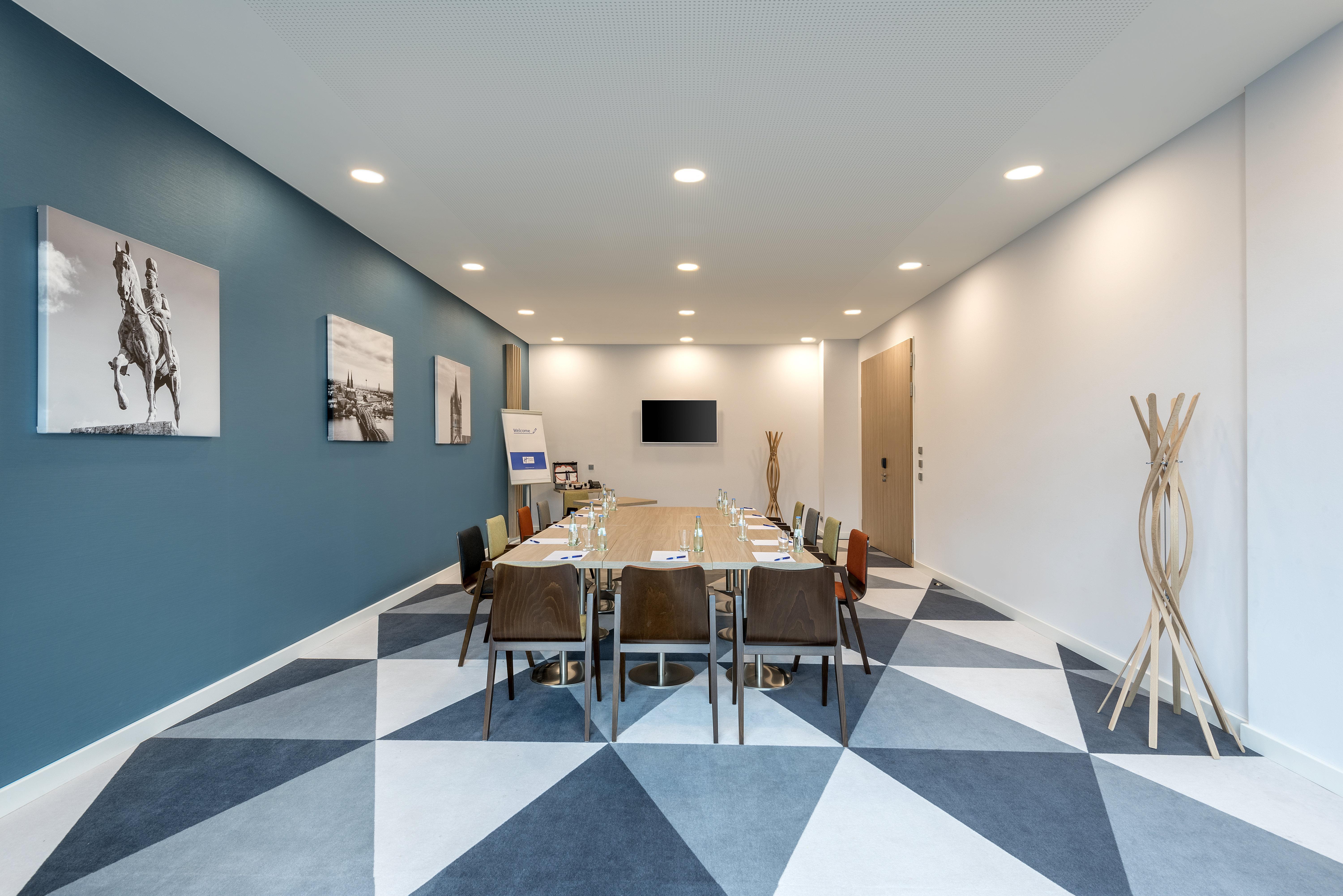 Holiday Inn Express - Cologne - City Centre Екстер'єр фото